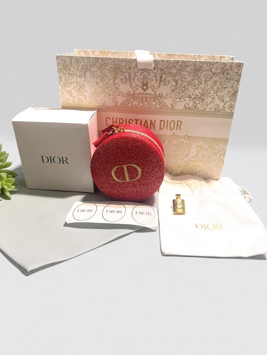 Dior Holiday Bundle - Picture 1 of 3